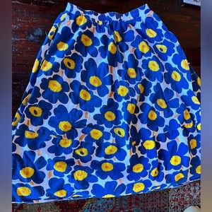 Bohemian Outsider Floral skirt with pockets M